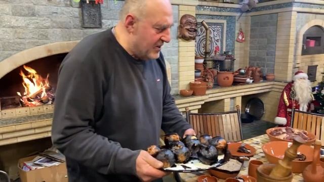 ЗАПЕЧЁННЫЙ ЛУК В СОУСЕ+ШАШЛЫК! смотреть онлайн