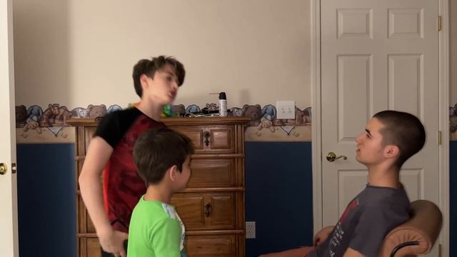 Untitled Milk Game Bruh смотреть онлайн