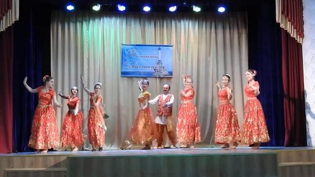 индийский танец. ночь мехенди. Лакшми лила смотреть онлайн