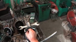 Началось в колхозе утро 4/48. Ставим ТНВД. Регулируем клапана ЯМЗ-236.