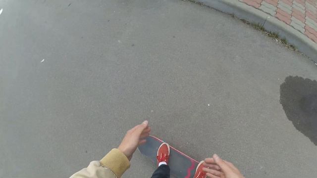 КАК ЕЗДИТЬ НА СКЕЙТБОРДЕ НОВИЧКУ? #скейтбординг смотреть онлайн