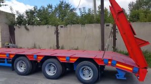 Трал для перевозки гусеничного экскаватора JCB 200