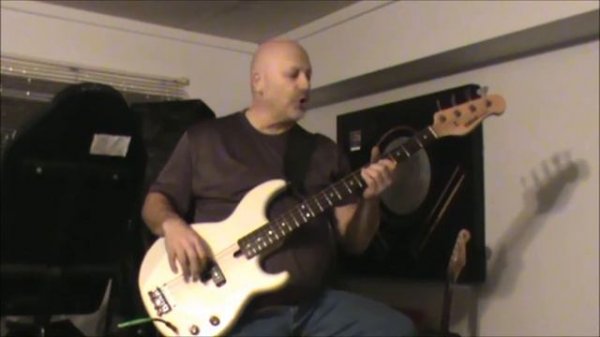 Dirty White Boy  bass lesson