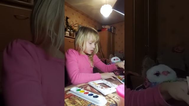 раскрашиваем рамку для фото (жирафы) смотреть онлайн