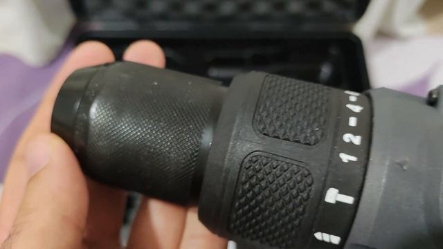 CAT DX12 18Volt/2.0Ah Li-ion Çift Akülü Kömürsüz Profesyonel Şarjlı Darbeli Matkap İncelemesi