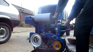 Самодельный бензогенератор 12в. 220в для освещения гаража .