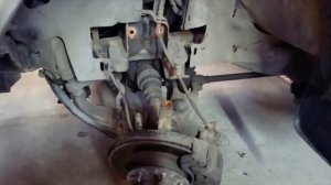 Mitsubishi Padjero Sport настоящий ДЖИП, замена сайлентблоков рычагов, шаровые и рулевое управление