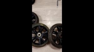 Ремонт детского самоката, замена подшипника и колеса