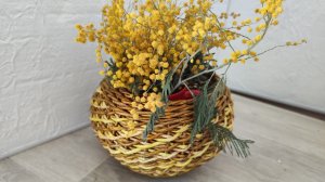 МК. Пузатик узором Волны на нечётном количестве стоек из бумажной лозы. #278