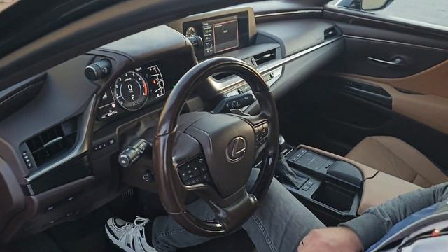 LEXUS ES 2019 смотреть онлайн