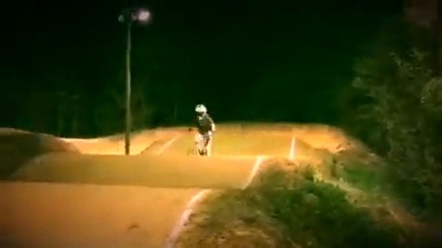 after race cool down at burdette park bmx club in Evansville, IN смотреть онлайн