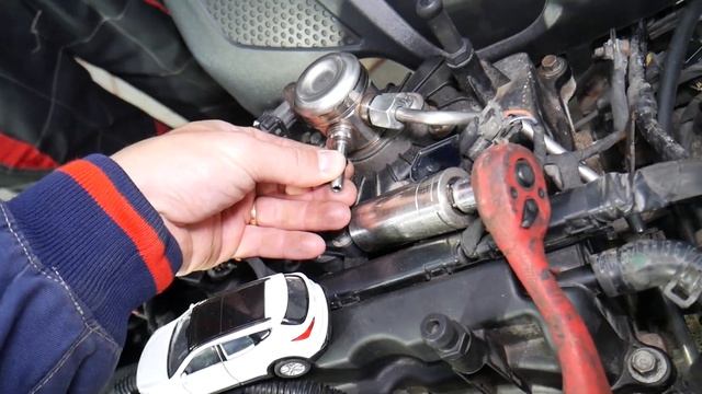 HYUNDAI SANTA FE CODE P0088 FUEL RAIL SYSTEM PRESSURE, CHECK ENGINE LIGHT ON FIX смотреть онлайн