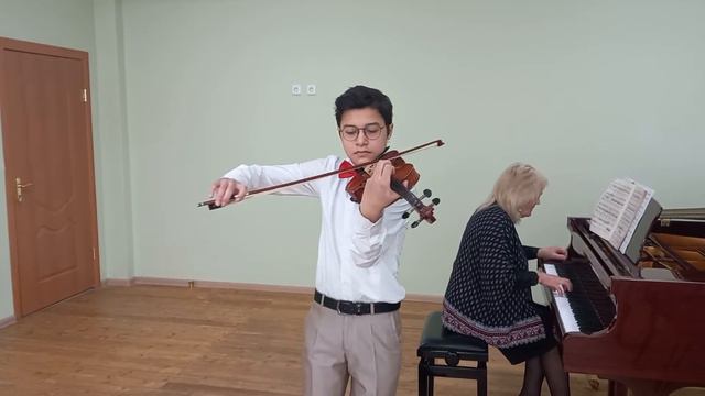 Агамирзоев Эрсин 13 лет, Кантабиле Н  Паганини