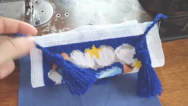 ВИШИВКА ХРЕСТИКОМ. Декоративні міні подушки. Ведмежата на хмаринці. #hrestyk смотреть онлайн