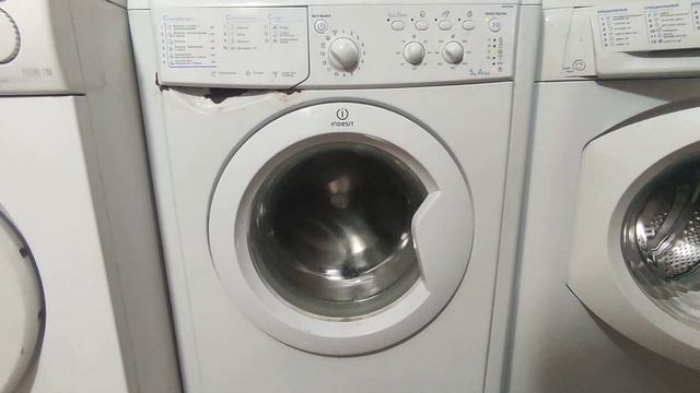 Spin Washing Machine INDESIT 1/3