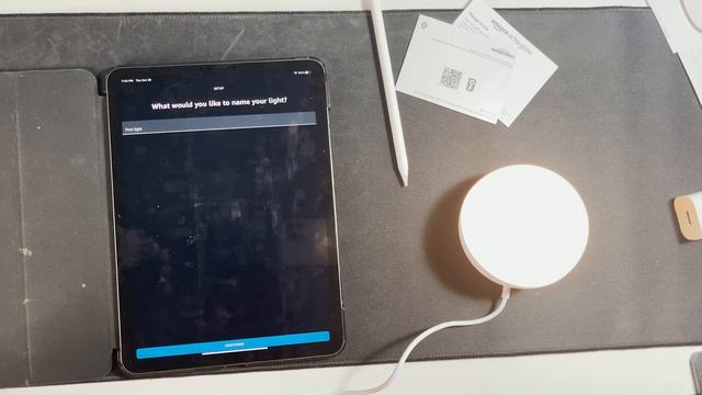 Amazon Echo Glow Multicolor Smart Lamp for Kids, control color and brightness with app or your voic смотреть онлайн