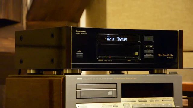 Pioneer PD-5000 смотреть онлайн