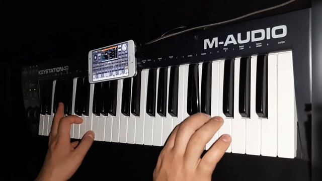 Connecting ORG 2020 to MIDI keyboard смотреть онлайн