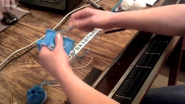 Как связать на машинке "Новогоднюю елочку в носках", #квадратнекрасовой смотреть онлайн