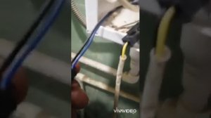 Газовая водонагревательная  колонка Нева Т при включении на дисплее горит ошибка Е2
