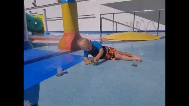 Круиз Карнавал детская водная площадка \ Cruise Water Playground смотреть онлайн