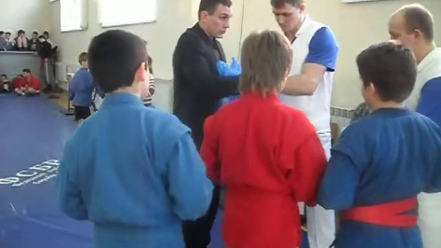 29.01.2012г.В СМОЛЕНСКЕ ПО ДСАМБО НАГРАЖДЕНИЕ.АВЕТИК. смотреть онлайн