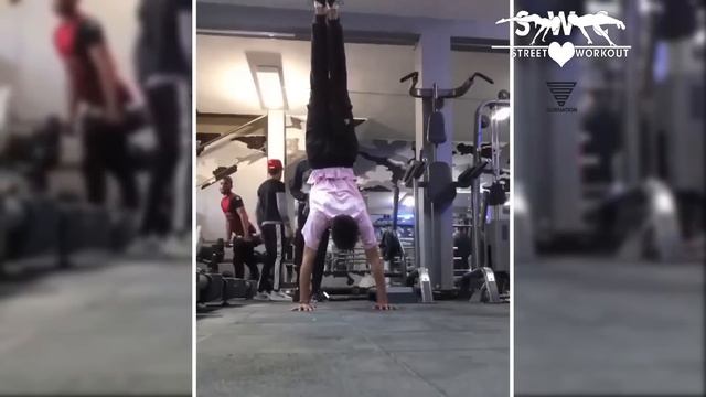 Scaring Girls at the Gym with Calisthenics 2022 смотреть онлайн