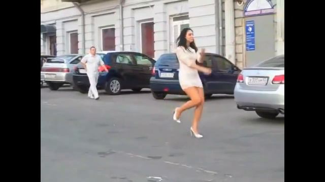 Нарезка самых смешных видео! ЭТО ВИДЕО ВЗОРВАЛО ИНТЕРНЕТ смотреть онлайн
