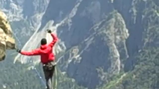 Сумасшедший немец, ходьба по канату смотреть онлайн