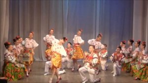 Молдавский танец "Сырба"