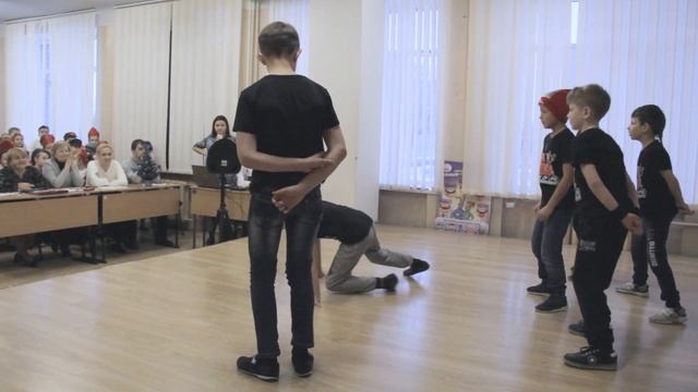 2018.12.26. Выступление в Школе №112. Студия брейк-данса Sense of life смотреть онлайн