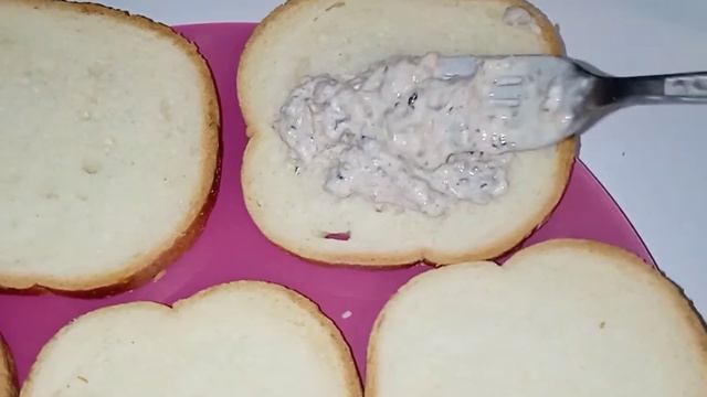 ЭТО НАДО ПОПРОБОВАТЬ! ВКУСНЫЕ БУТЕРБРОДЫ С РЫБОЙ смотреть онлайн