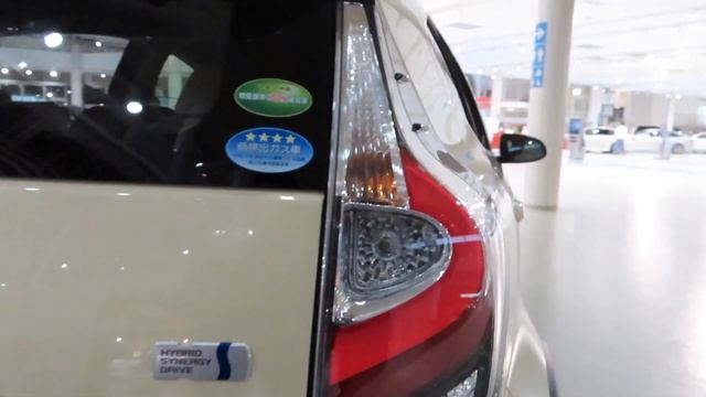 TOYOTA AQUA Crossover 2018 トヨタ アクア クロスオーバー