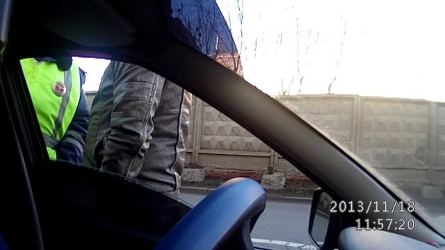 разговор с откровенным капитаном ГИБДД смотреть онлайн