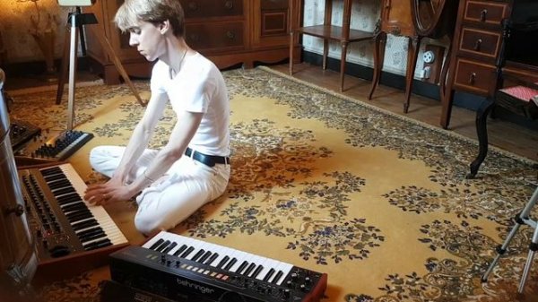 Solina String Ensemble Behringer Discover