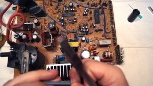 Поиск неисправных конденсаторов на плате с помощью ESR-тестера. Профилактика старого элт телевизора