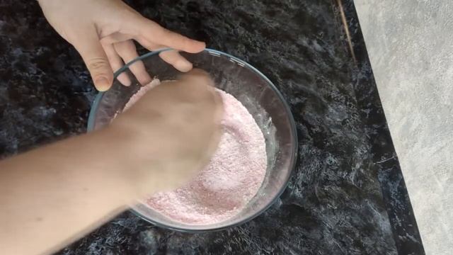 Я САМА В ВОСТОРГЕ ОТ РЕЗУЛЬТАТА!?Вкуснятина к чаю!Все смешал и готово!Пирог из брикета киселя смотреть онлайн