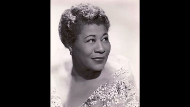 A Tisket, A Tasket - Ella Fitzgerald смотреть онлайн