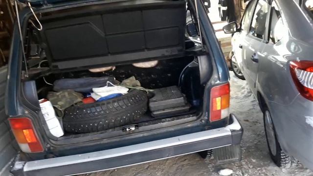 Решение проблемы недержания задней двери нивы на морозе смотреть онлайн