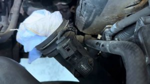 How to remove a VW T5 1.9 Starter Motor