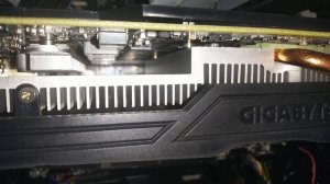 Писк дросселей видеокарты GIGABYTE GeForce GTX 1060 во время оценки производительности Windows 7