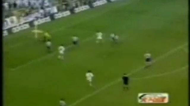 Raul Gonzalez Top 10 Goal with Real Madrid смотреть онлайн
