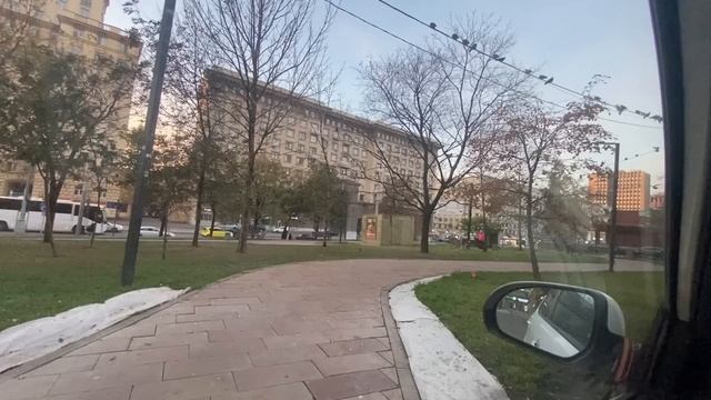 В поисках?куртки на зиму!Примерка в Снежной королеве, как вам?Утром город просыпается.Я на работу смотреть онлайн
