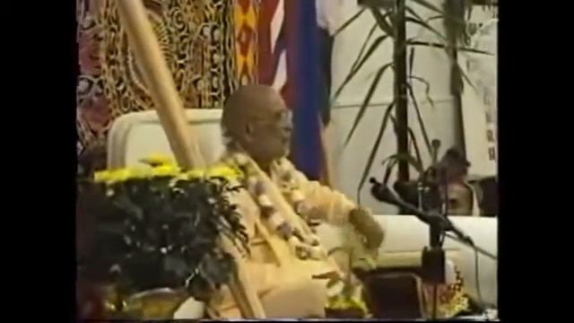 19970529 Сан Франциско Калифорния Утро Даршан Дамодара лилы, часть 1 ШБ Нараяна Махарадж смотреть онлайн