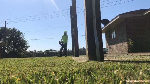 Edging with a string trimmer. ECHO 2620 смотреть онлайн