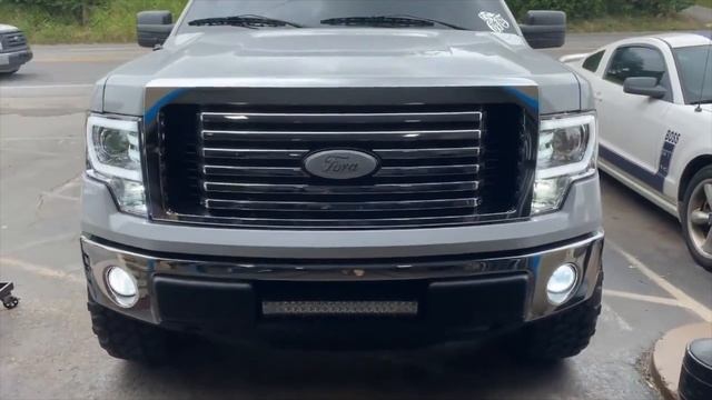 ¡Los 5 MEJORES sistemas de ESCAPE para Ford F150 5.0 COYOTE V8! смотреть онлайн