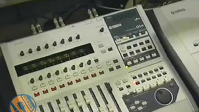 Yamaha 01x Digital Mixer смотреть онлайн