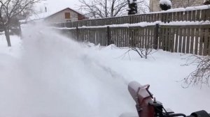 Уборка снега снегоуборщиком Крафтсман (CRAFTSMAN).