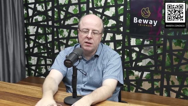 DESTRUINDO as 3 MAIORES FALÁCIAS DO COMUNISMO (com prof. Marcelo Andrade) смотреть онлайн
