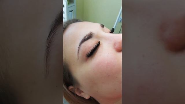 Наращивание ресниц по американской технологии. Каркасная техника. Brow&Svita смотреть онлайн